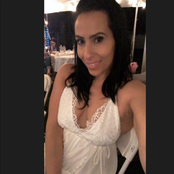 White long dress - Picture 4 of 5